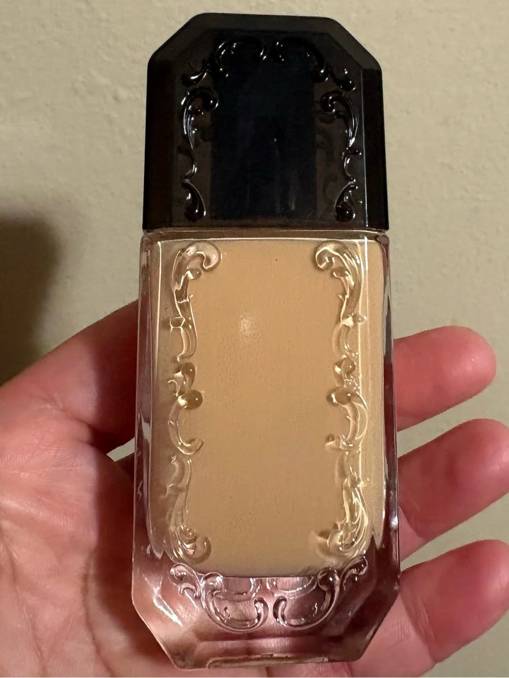 Vegan Beauty Light Beige Liquid Foundation - TAN 057 Natural Beige Brand New.